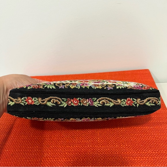 Vintage Petite Point Black Floral Needlepoint Bag with Jade-like Stone Clasp - Picture 7 of 16